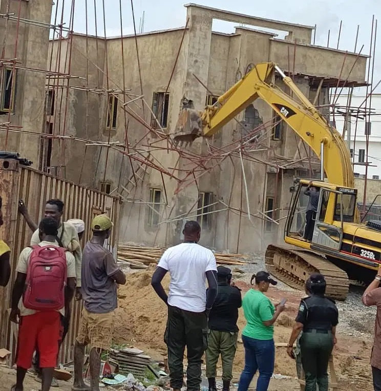 Image of Nyesom Wike and Peter Obi